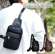 画像1: 軽量 本革（羊革）ボディバッグ (1)